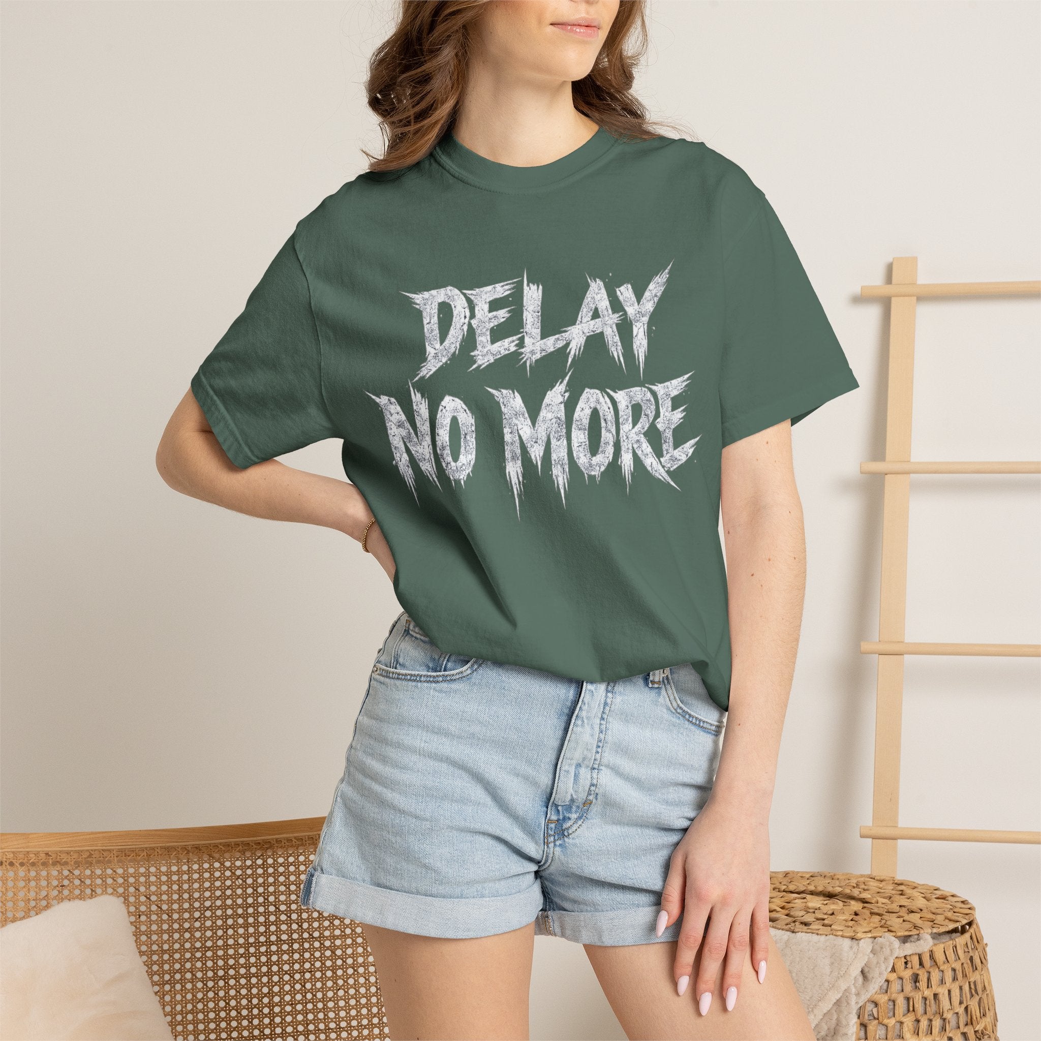 Graphic Tee — Delay No More 不再拖延