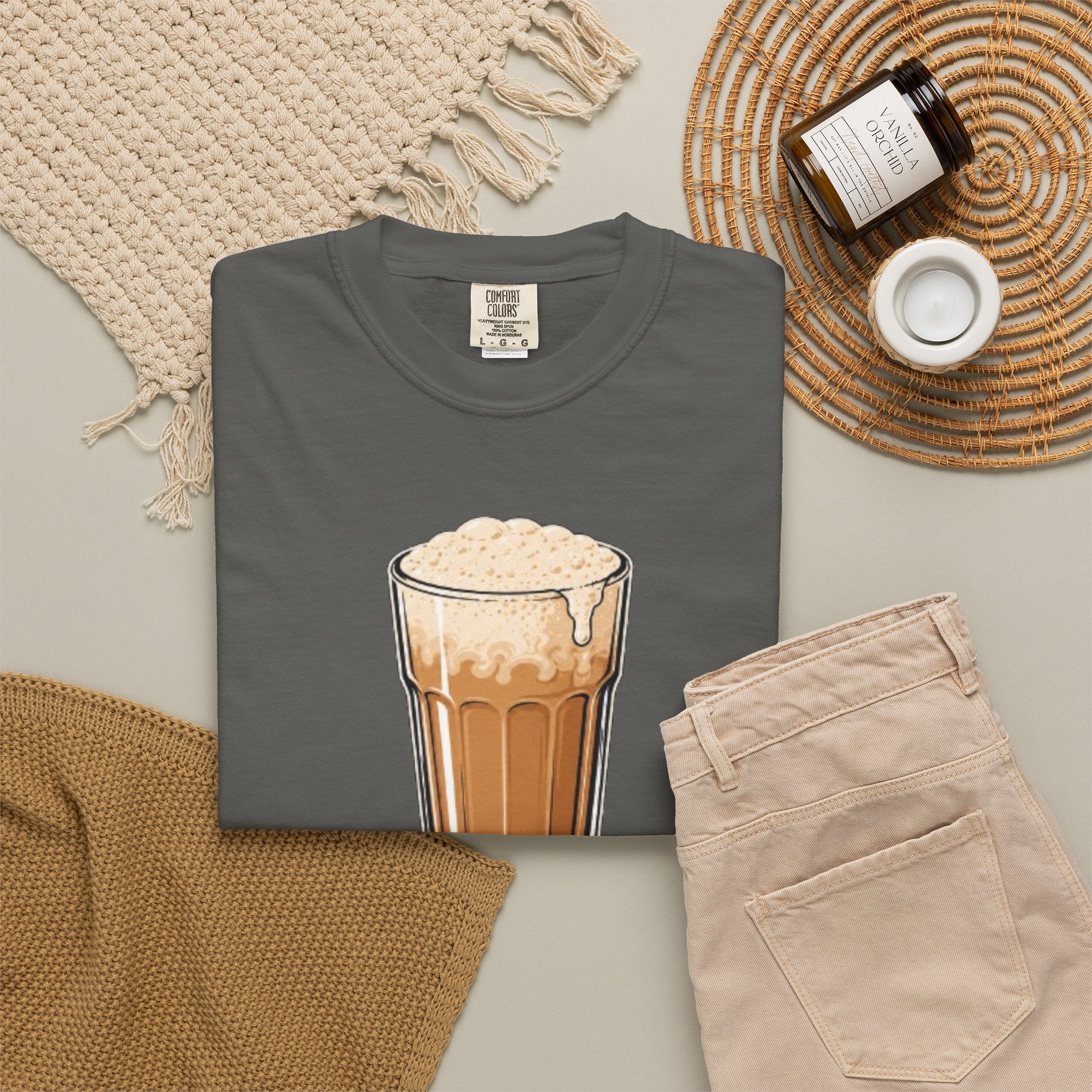 Graphic Tee — Pulled Tea 拉茶