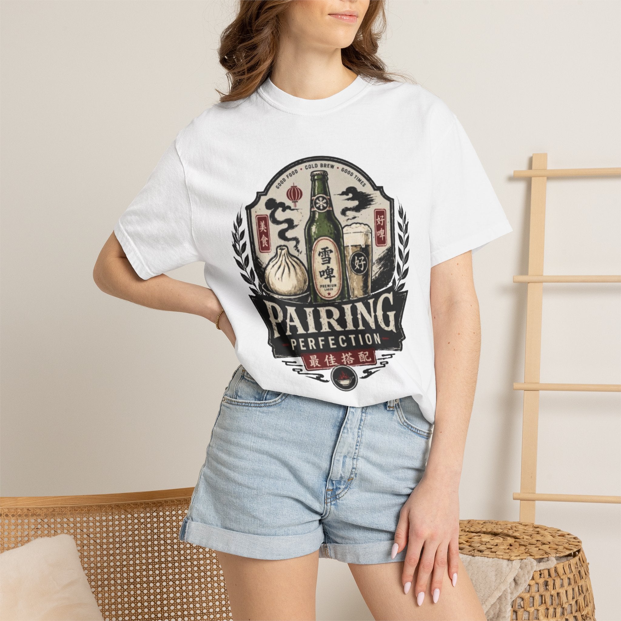 Graphic Tee — Pairing Perfection 最佳搭配