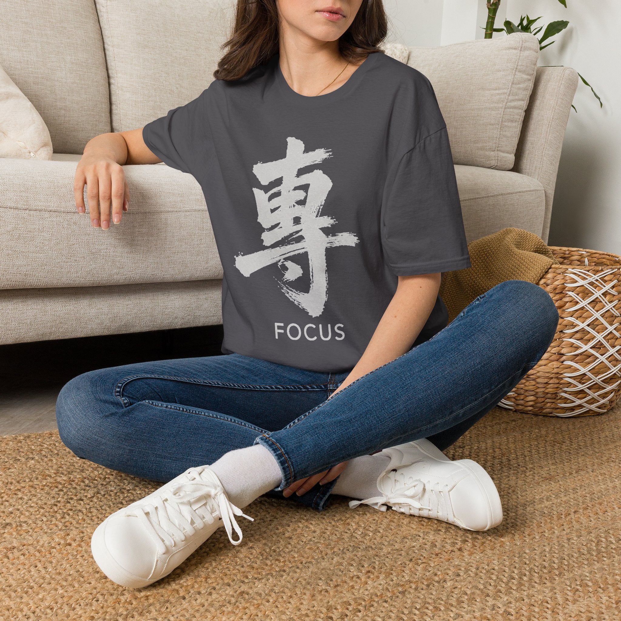 Summer Tee — Focus 專