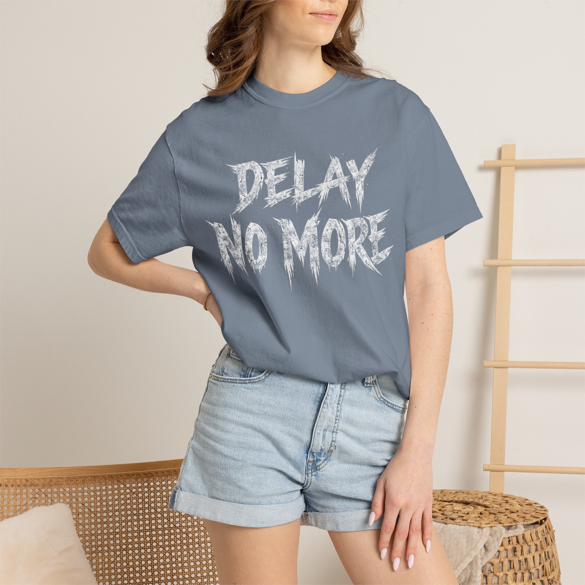 Graphic Tee — Delay No More 不再拖延
