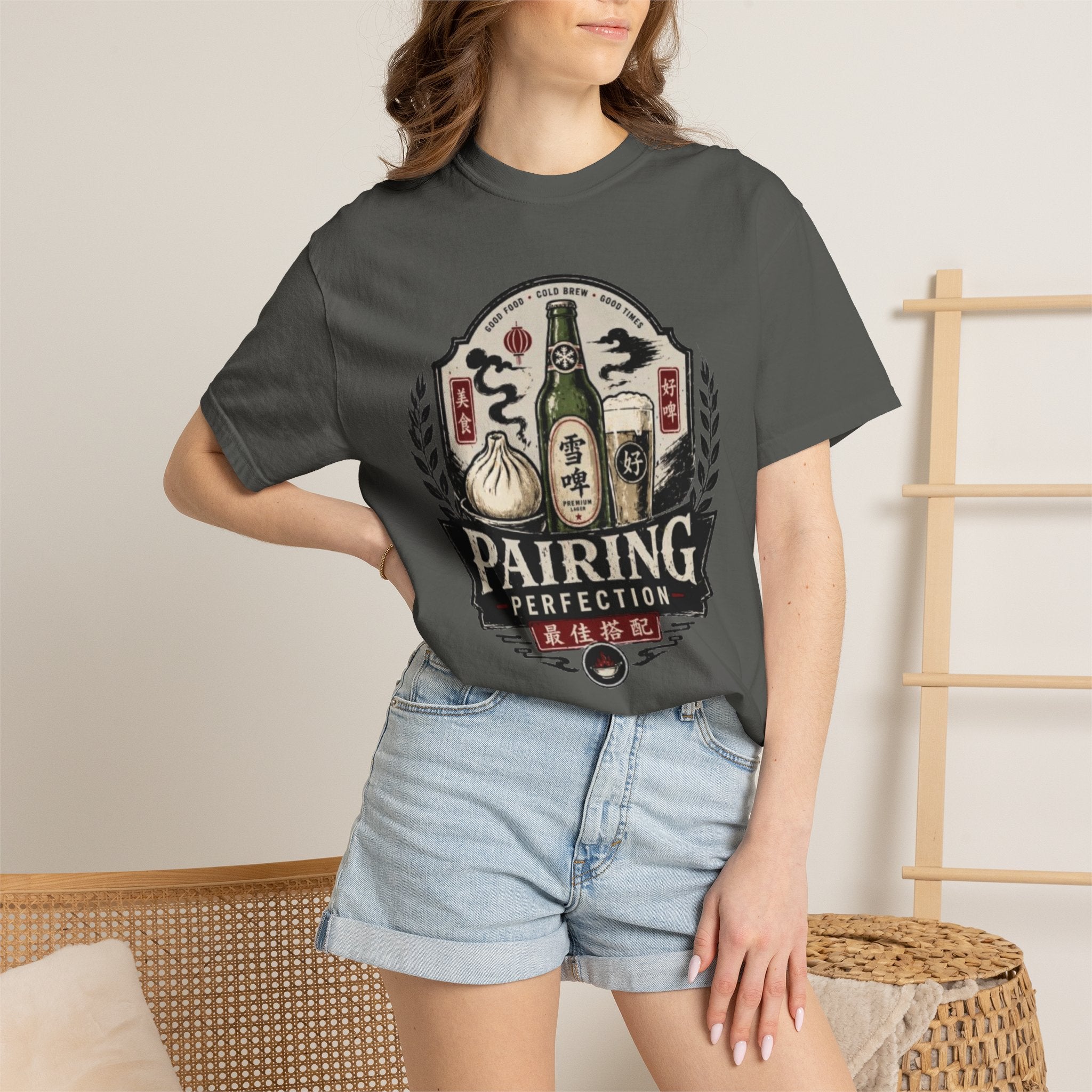 Graphic Tee — Pairing Perfection 最佳搭配