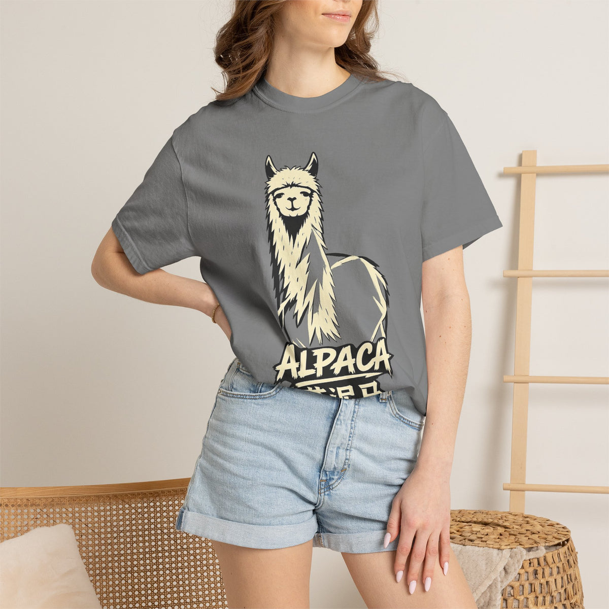Graphic Tee — Alpaca 草泥马