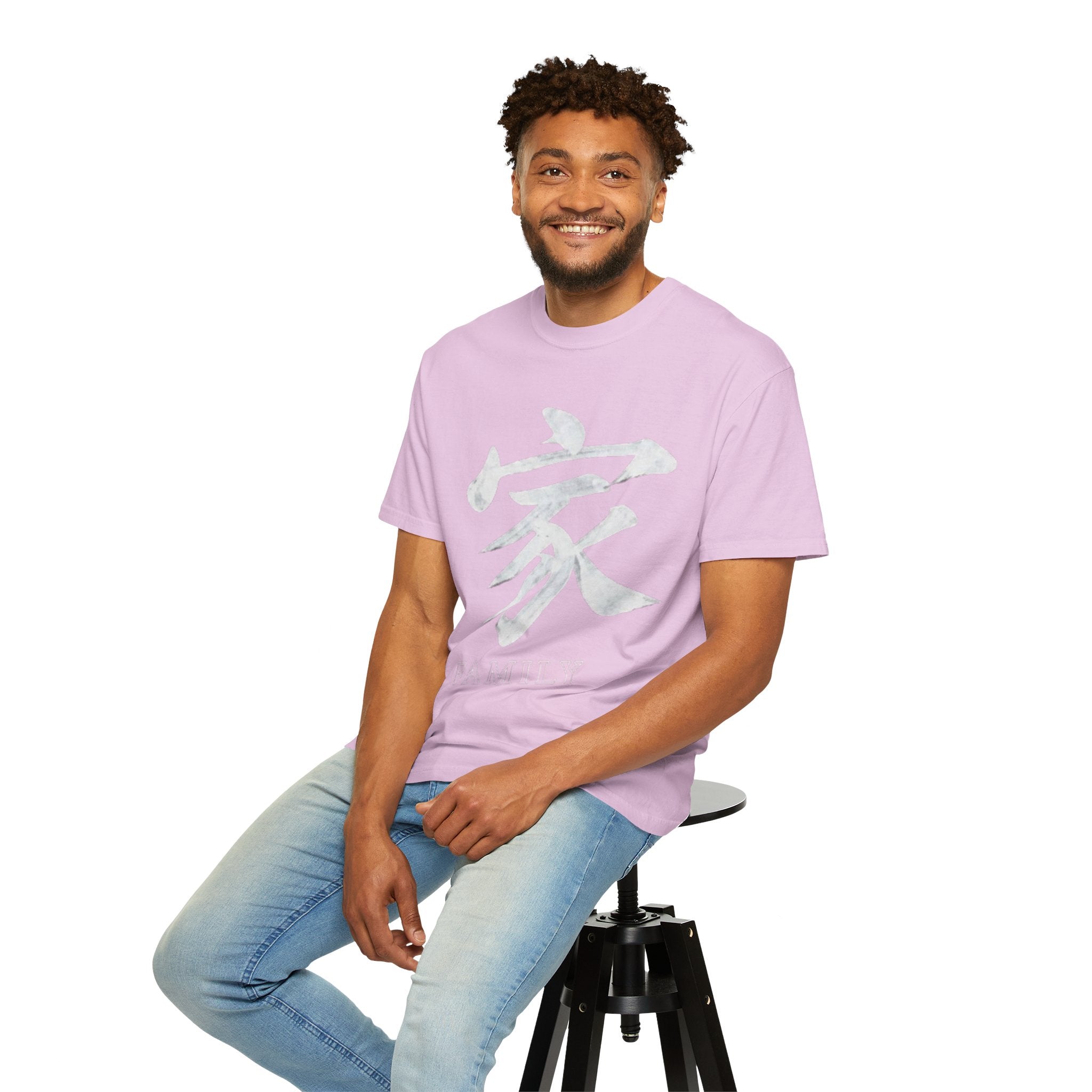 Graphic Tee — Family 家