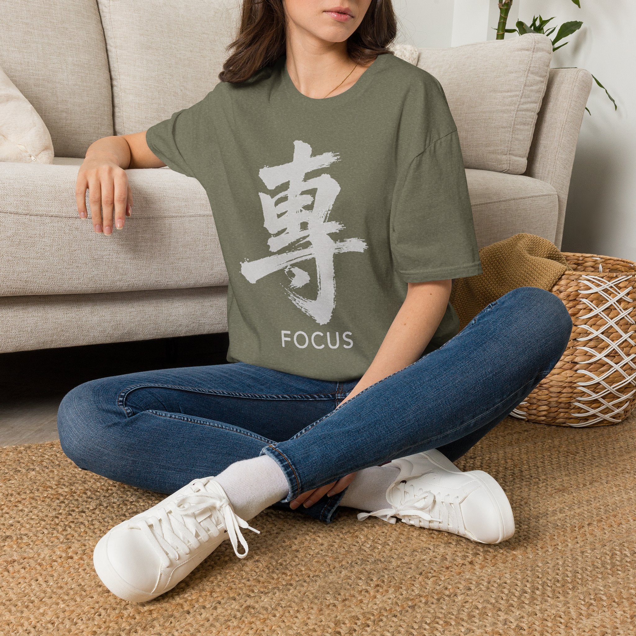 Summer Tee — Focus 專