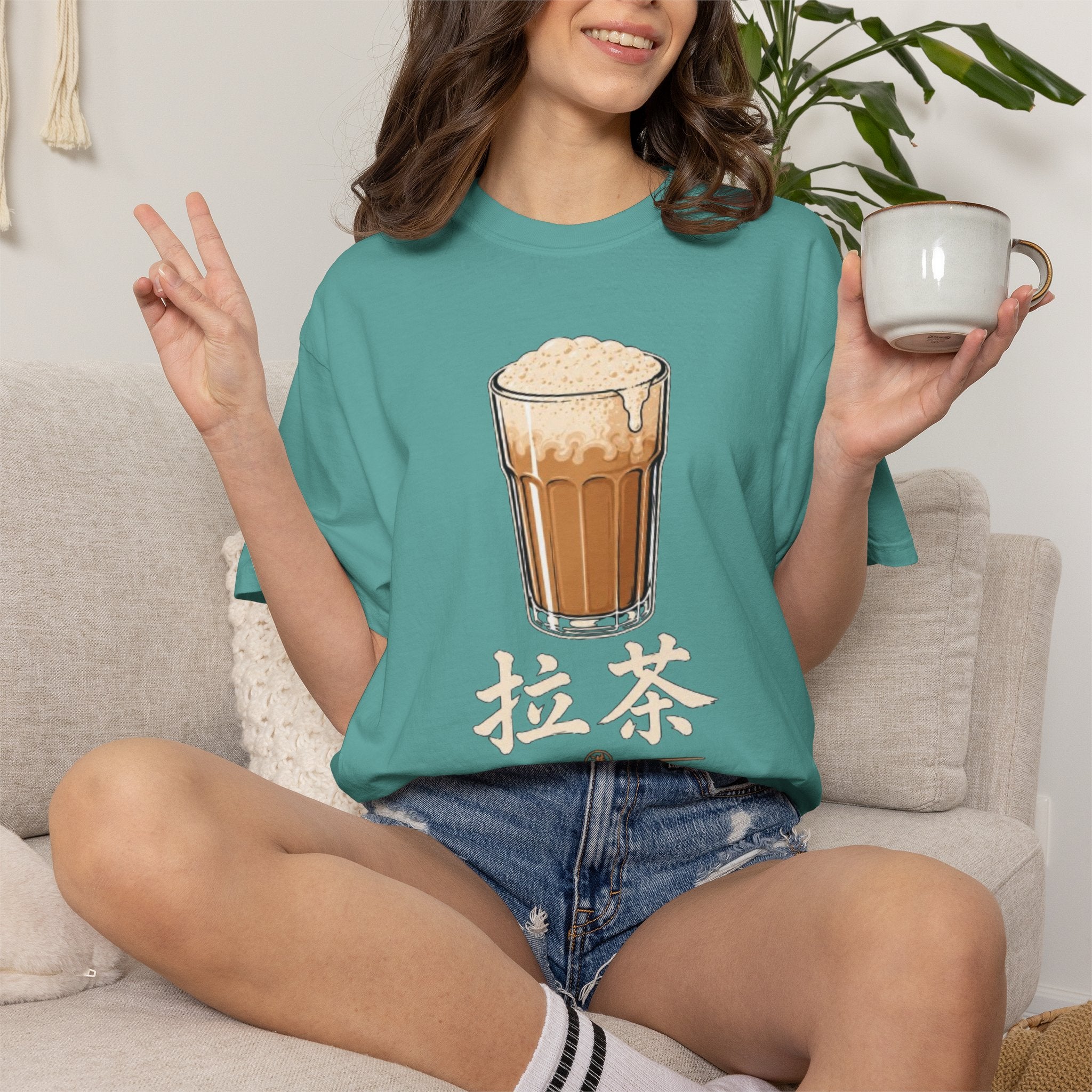 Graphic Tee — Pulled Tea 拉茶