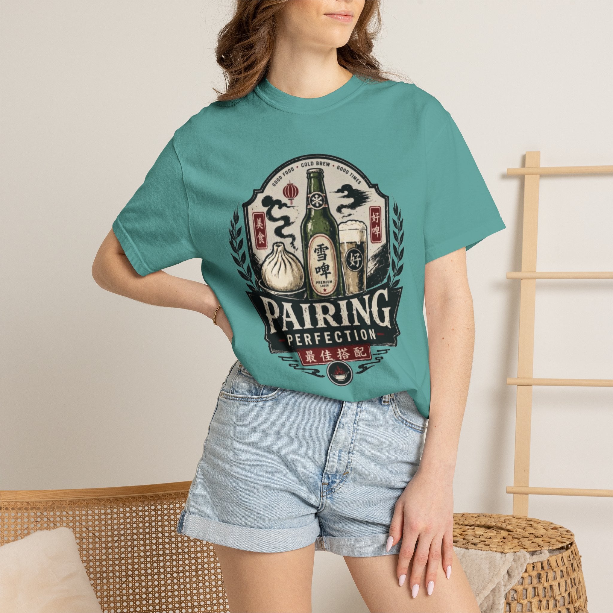 Graphic Tee — Pairing Perfection 最佳搭配