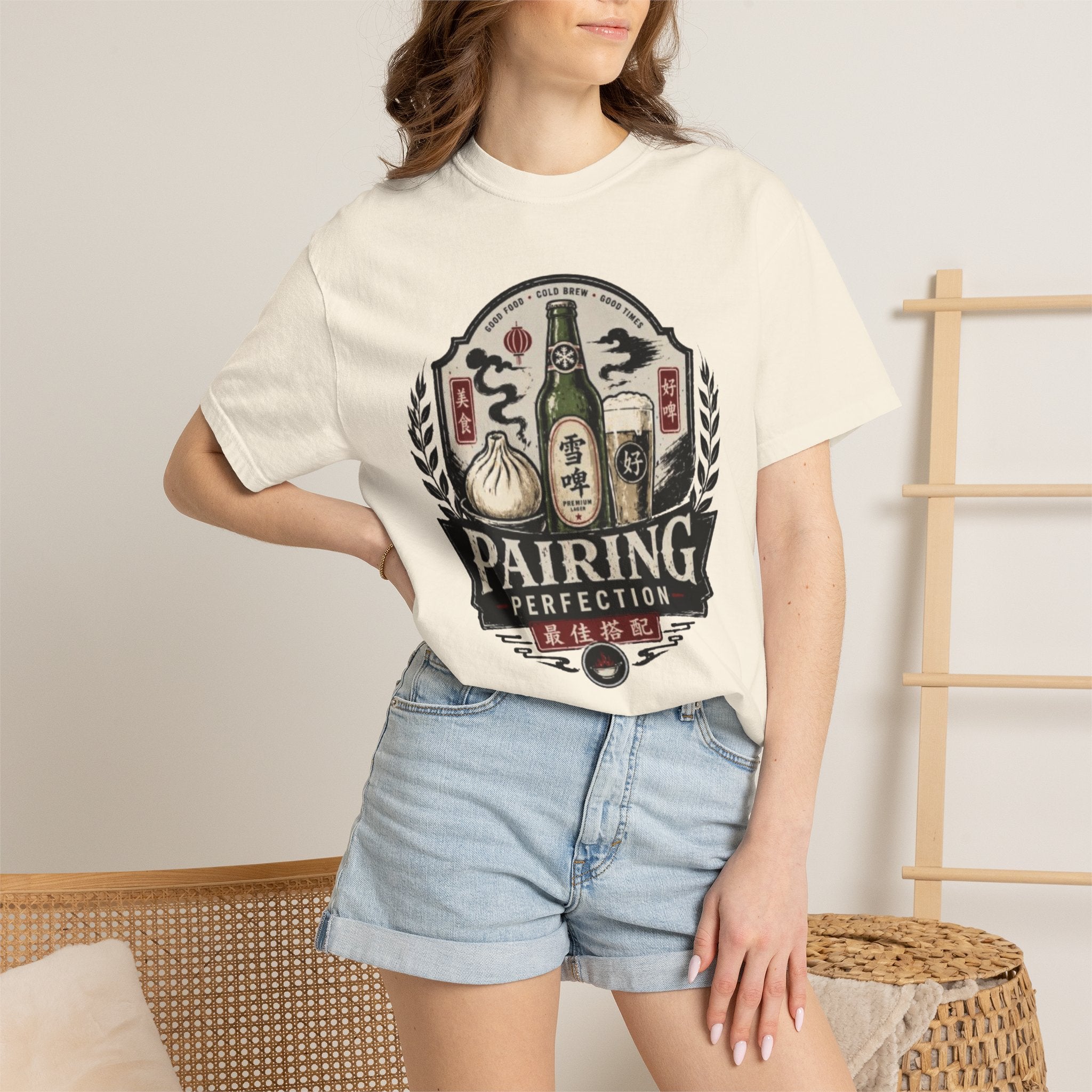 Graphic Tee — Pairing Perfection 最佳搭配